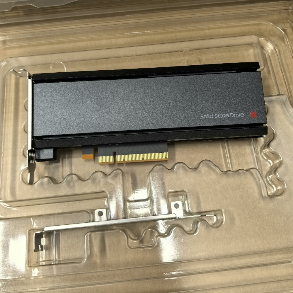 NEW Original PM1735 1.6T 3.2T  - Samsung Ssd 评论和价格
